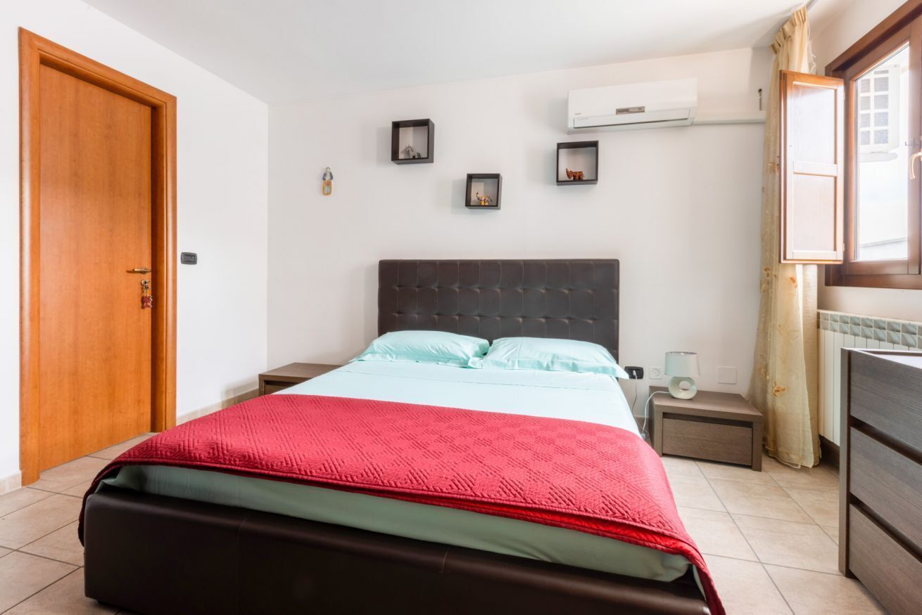 1 غرفة نوم ومكواة/لوح كي وواي فاي