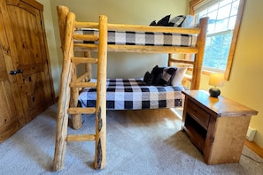 3 habitaciones, wifi gratis y ropa de cama