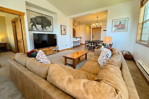 Family Condo Getaway near Grand Targhee, Yellowstone, + Grand Teton