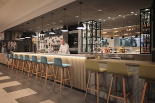 Bar (en la propiedad)