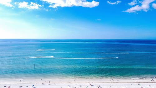 2/2 Penthouse, Clearwater Beach, 801 Avalon!