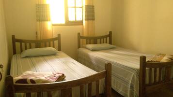 2 bedrooms, bed sheets