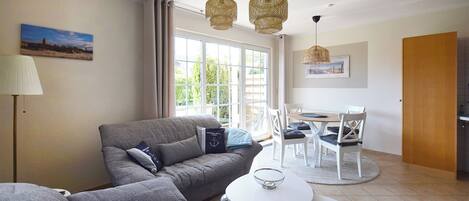 TV, DVD player, stereo