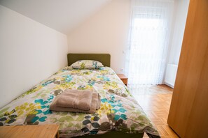 Apartment (Three Bedroom Apartment 3)