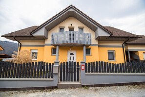 Exterior - Apartments Želimlje (Škofljica)