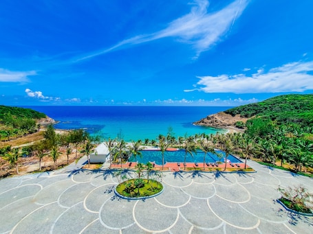 ์ผ์ธ ์๋น