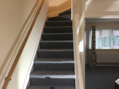 Nice Residential Within Easy Reach To Town