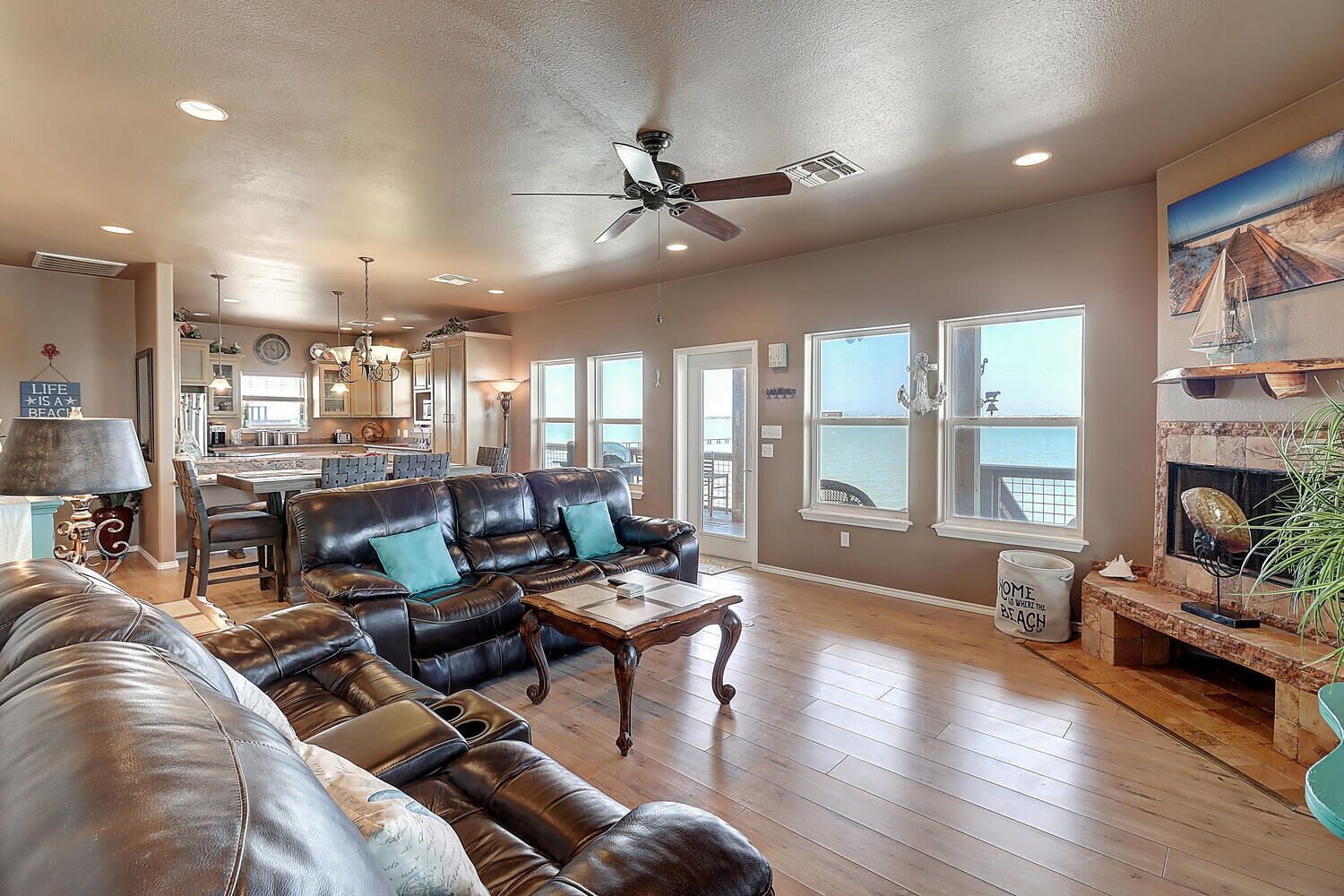 Waterfront home on Copano Bay with private pier! Amazing views! Firepit!