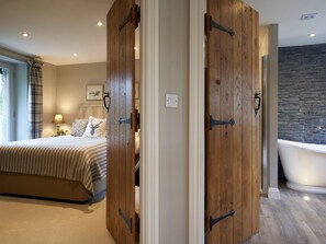 Cottage | 4 chambres, décoration personnalisée, ameublement personnalisé