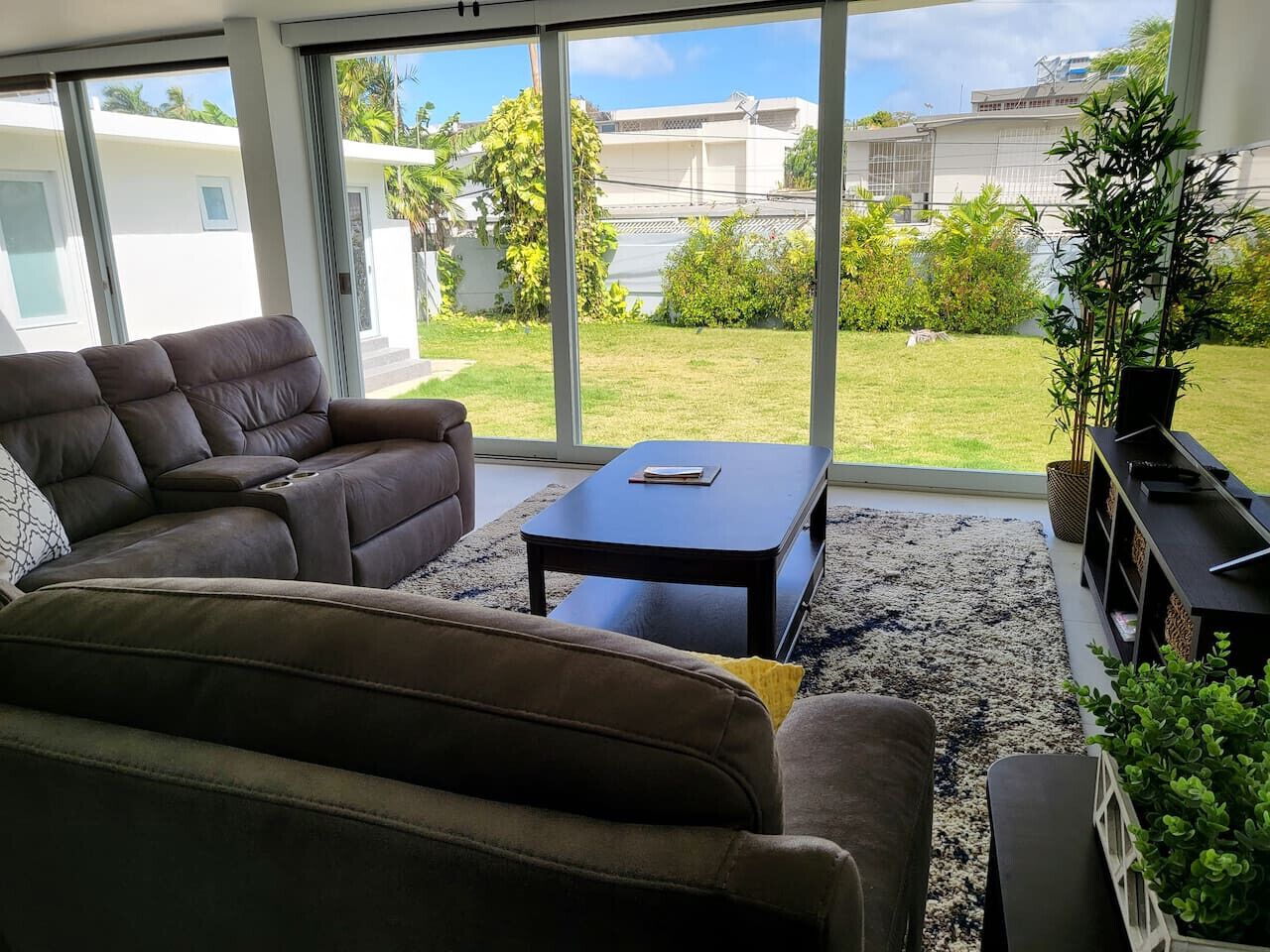 Smart TV, books, computer monitors, printers