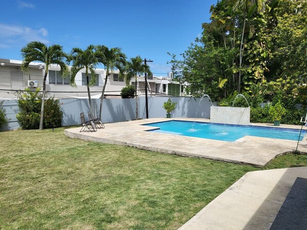 Unclassified image, 1 of 55, button