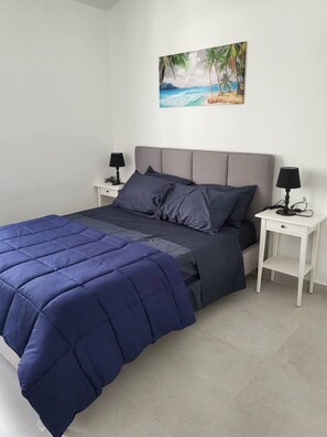 5 chambres, bureau, fer et planche à repasser, Wi-Fi gratuit