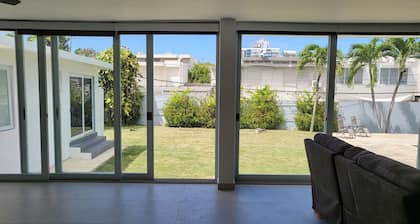 Luxury house with a pool with + no chores!