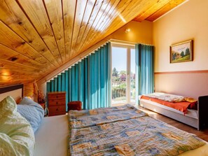 6 bedrooms, WiFi