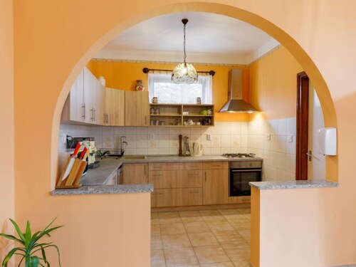 Apartamento May by Interhome