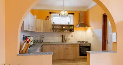 Apartamento May by Interhome