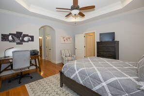 4 Schlafzimmer, kostenloses WLAN, Bettwäsche