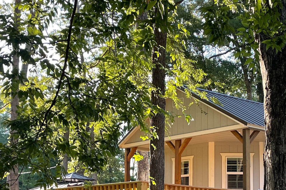 Lake o' the Pines Cozy Cabin