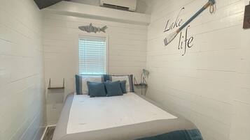 1 chambre, fer et planche Ă repasser, Wi-Fi gratuit, draps fournis