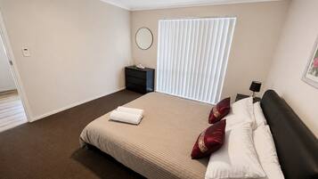 3 slaapkamers, gratis wifi, beddengoed