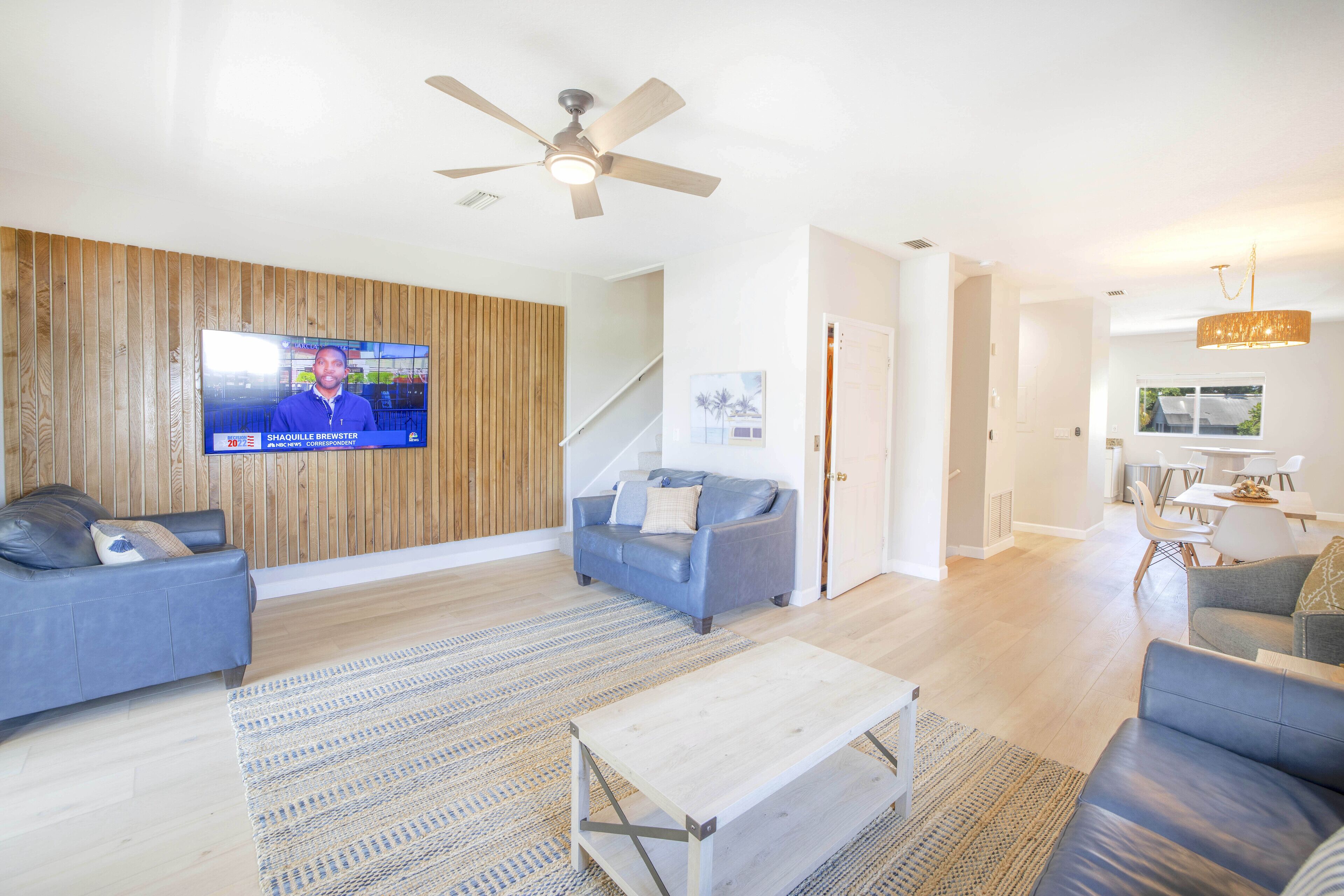 Hoppy's Beach-View Siesta Key - Spacious 3BR,Beach/Ocean Views,Private Elevator