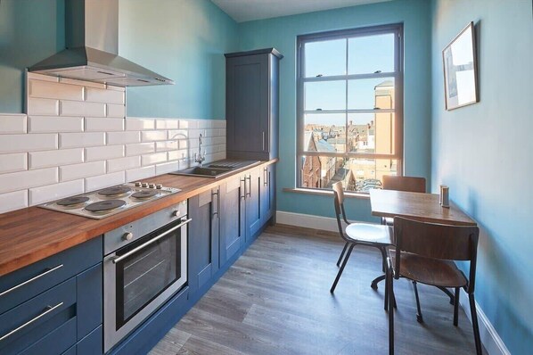 Fridge, microwave, coffee/tea maker, toaster