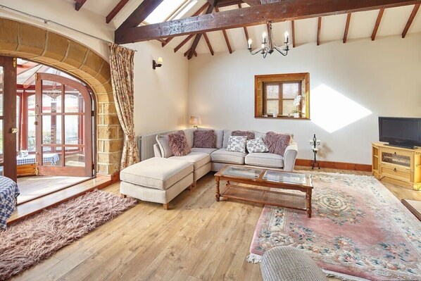 TV, fireplace, books, offices