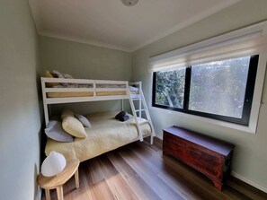 3 quartos, Wi-Fi de cortesia, roupa de cama
