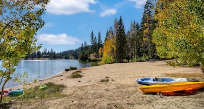 Bright and Airy Condo, Sleeps 4! - Creekside #103 by Bear Valley Vacation Rentals