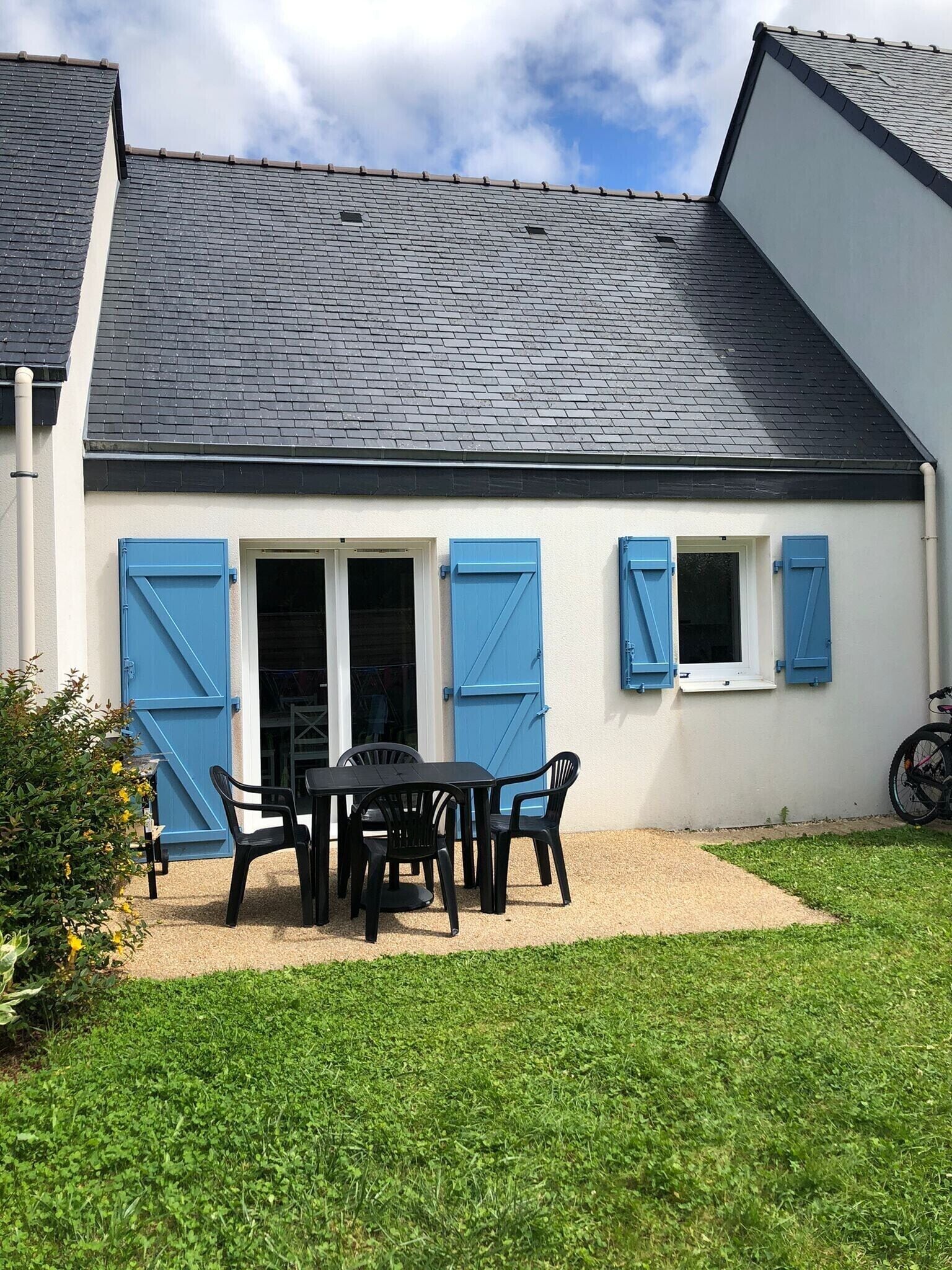 "TY NOA" SMALL SEA HOLIDAY HOUSE