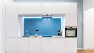 Kühlschrank, Ofen, Herdplatte, Geschirrspüler