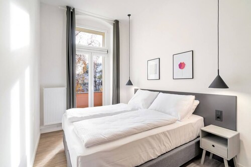 4-Bedrooms Apartment (130sqm) with a comfy balcony(6)