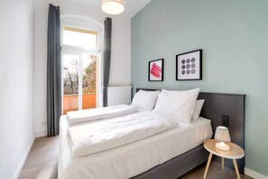 4 slaapkamers, een kluis op de kamer, een strijkplank/strijkijzer