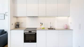 Kühlschrank, Ofen, Herdplatte, Geschirrspüler