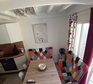 Dining - Comfortable vacation home, 5 minutes from the beach (le cap d'agde)