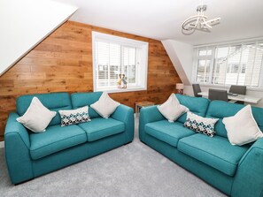 Cottage | Interior - Bryn Derw Bach (Moelfre)