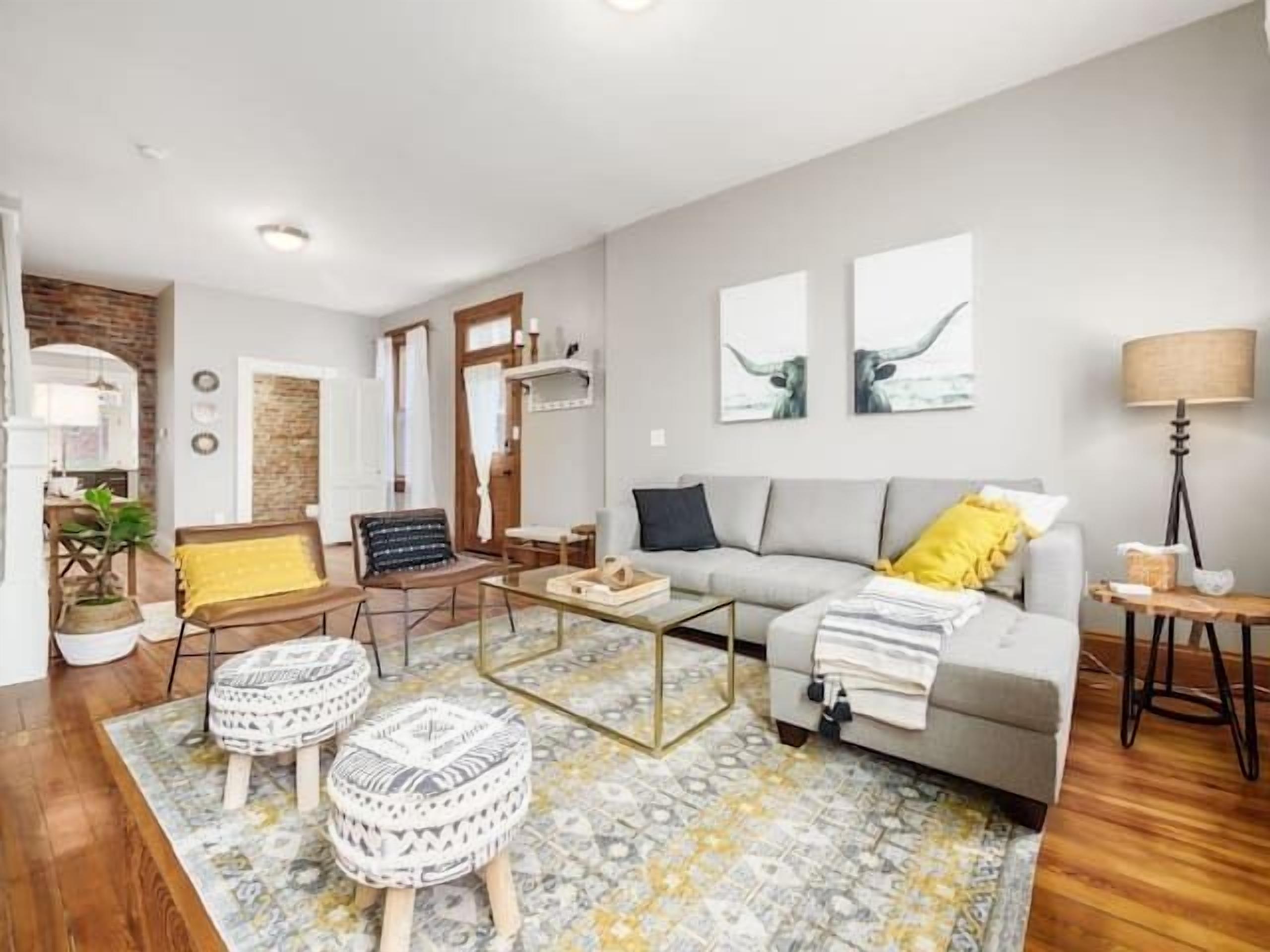 LOVELY *NEW* GERMAN VILLAGE RETREAT IN PRIME LOCATION