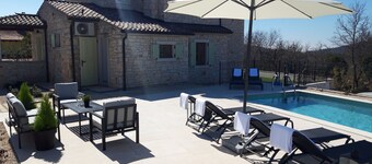 Modern Stone Villa with Saline Pool in peaceful natural setting!