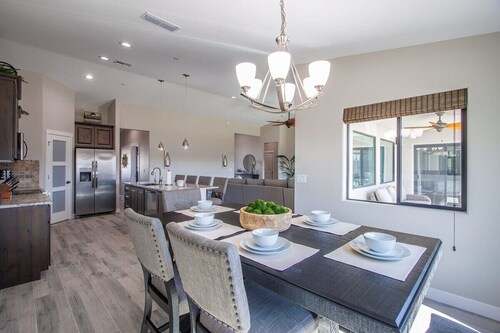 Stunning New Build | Heated Pool & Spa