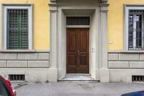 Front of property - Marimat by Mmega (Florence)