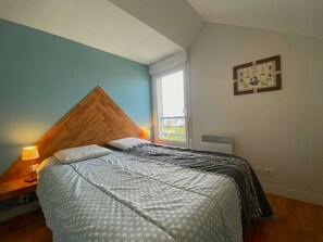 1 bedroom