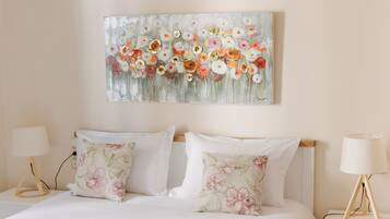 2 soveværelser, skrivebord, strygejern/strygebræt, Wi-Fi