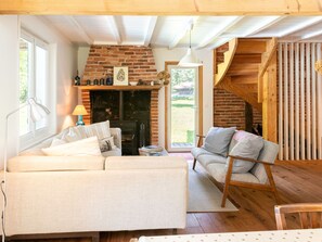 Cheminée, table de tennis de table