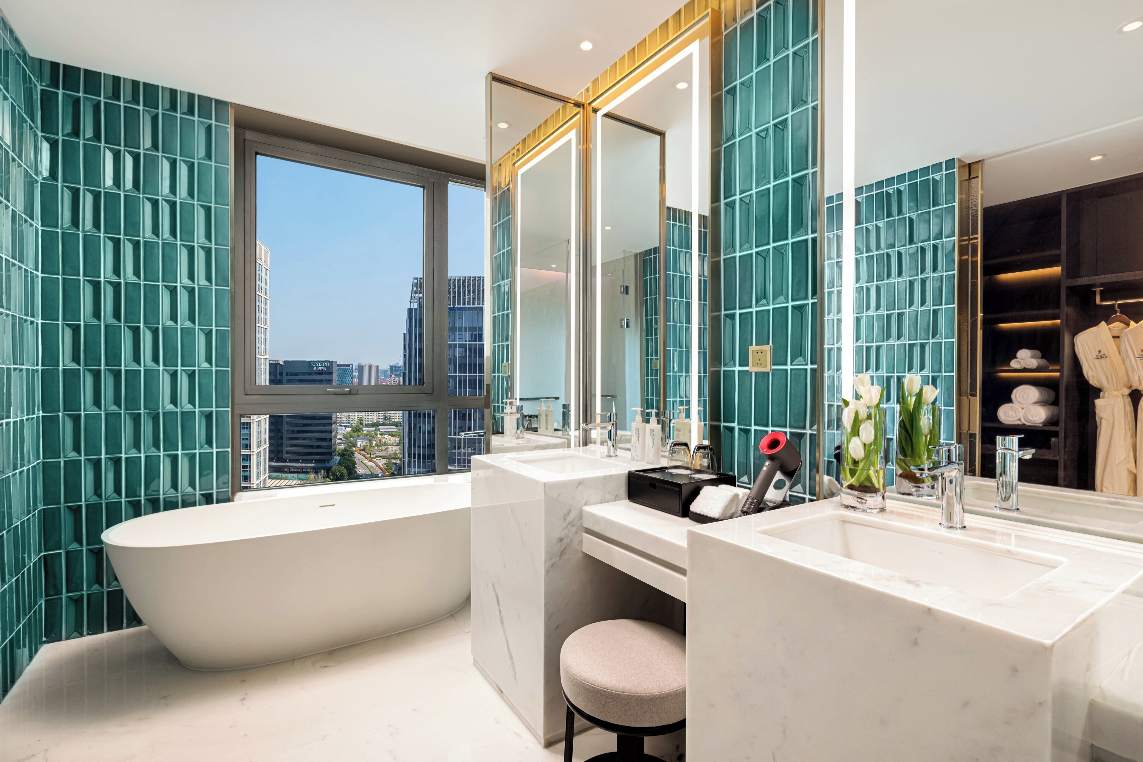 Photo - HUALUXE Shanghai Changfeng Park by IHG