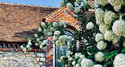 Maison de campagne piscine 1h15 Paris / 25min de Fontainebleau