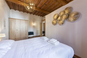 Comfort-Apartment | 1 Schlafzimmer, hochwertige Bettwaren, Daunenbettdecken