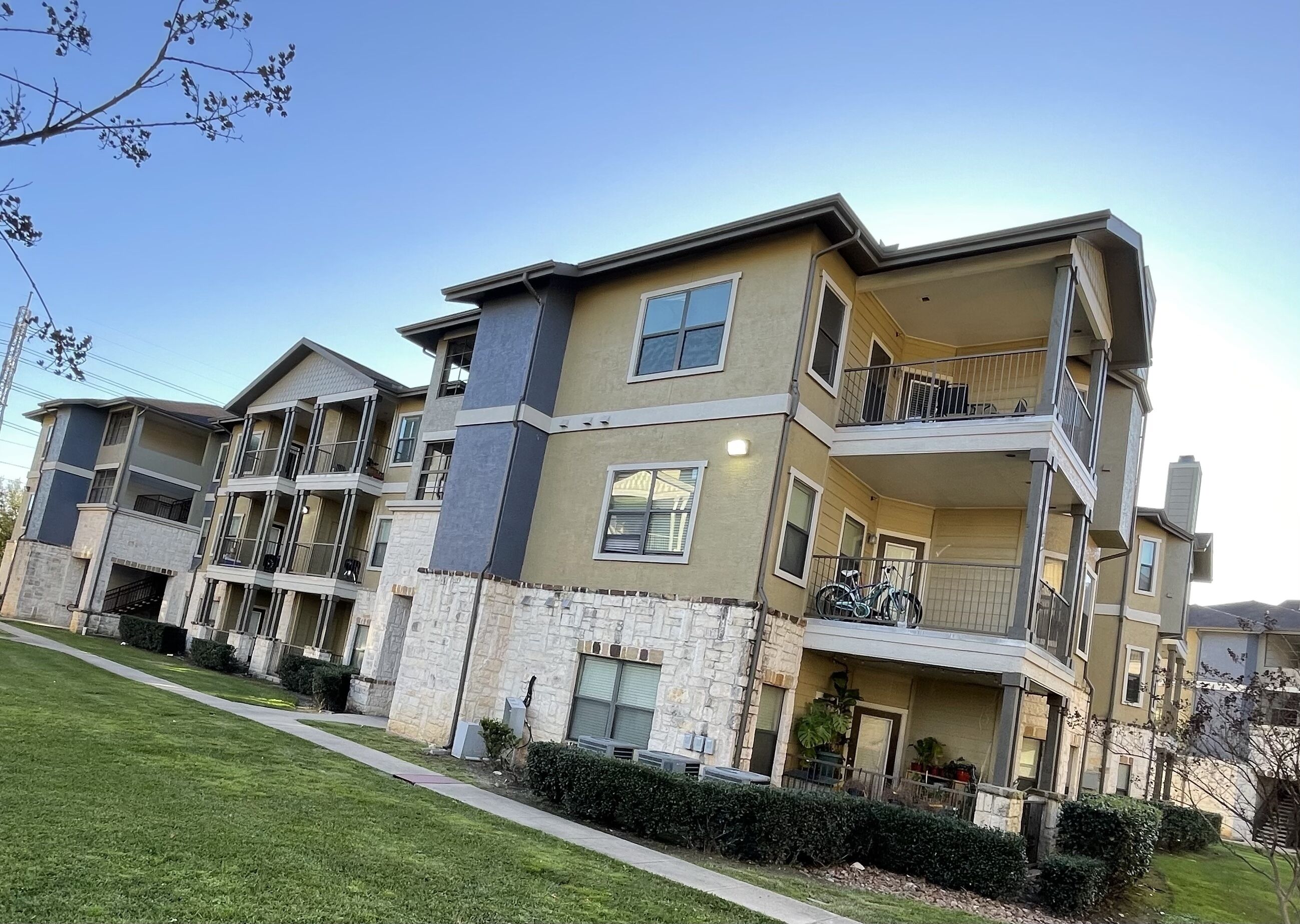 Lovely Spacious 1 Bedroom Apartment NORTH HOUSTON