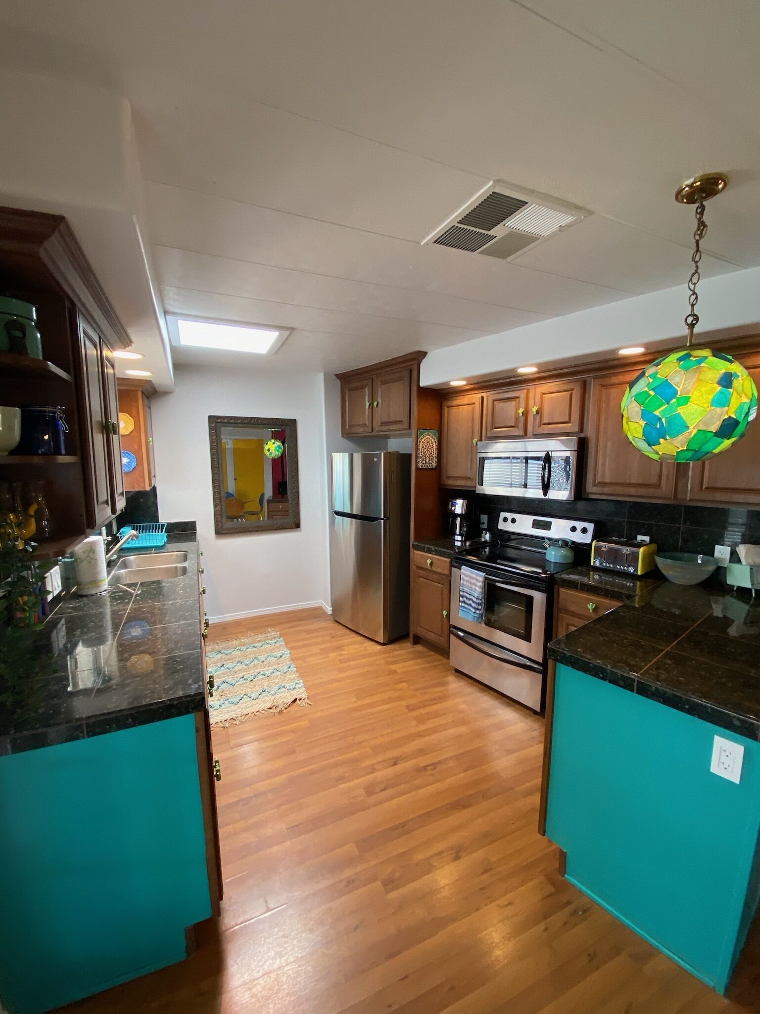 The Howdy Hideaway. A gated, mid-century, escape.