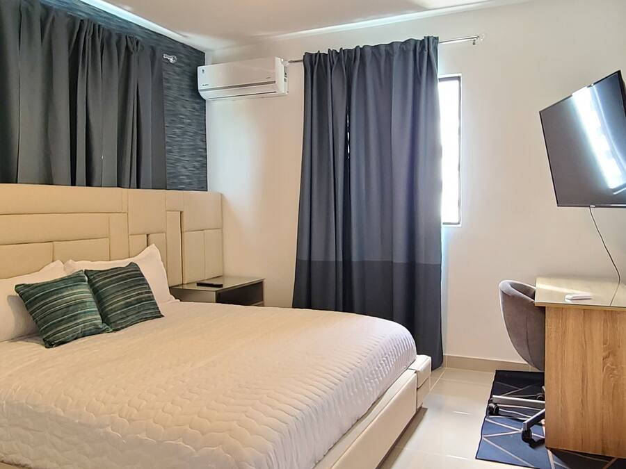 Egyptian cotton sheets, premium bedding, memory foam beds