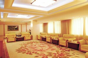 Unclassified image, 5 of 57, button - Yuanli International Hotel (Suichang)
